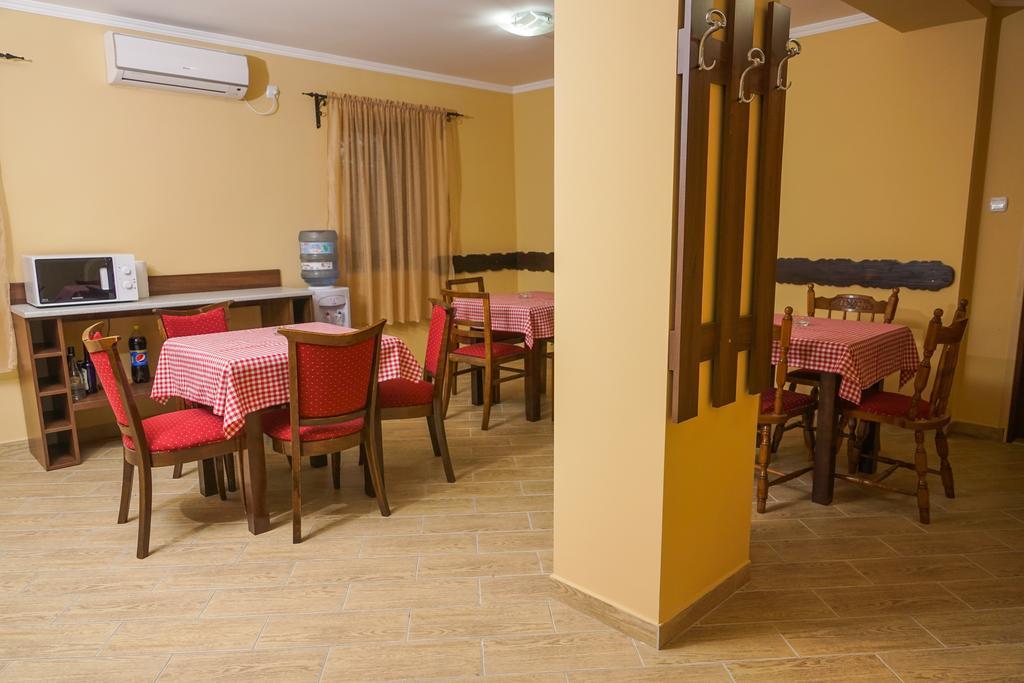 Amfora Hotel Палич Екстериор снимка